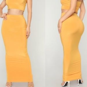 Fashion nova skirt